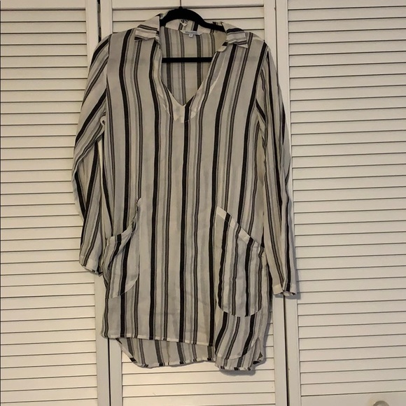 Dress - Picture 1 of 2